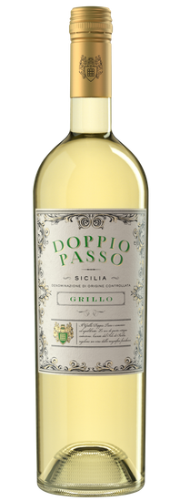 Flasche Grillo Sicilia DOC Doppio Passo, aromatisch und fruchtig.