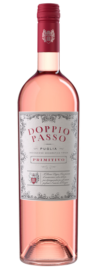 Flasche Primitivo Rosato Doppio Passo, lebhaft und erlesen.